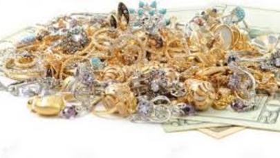 Bakıda qeyri-adi oğurluq: divarı deşib 20 minlik qızıl apardılar